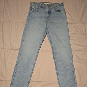 Levi's Light Blue Straight Leg Women's Jeans